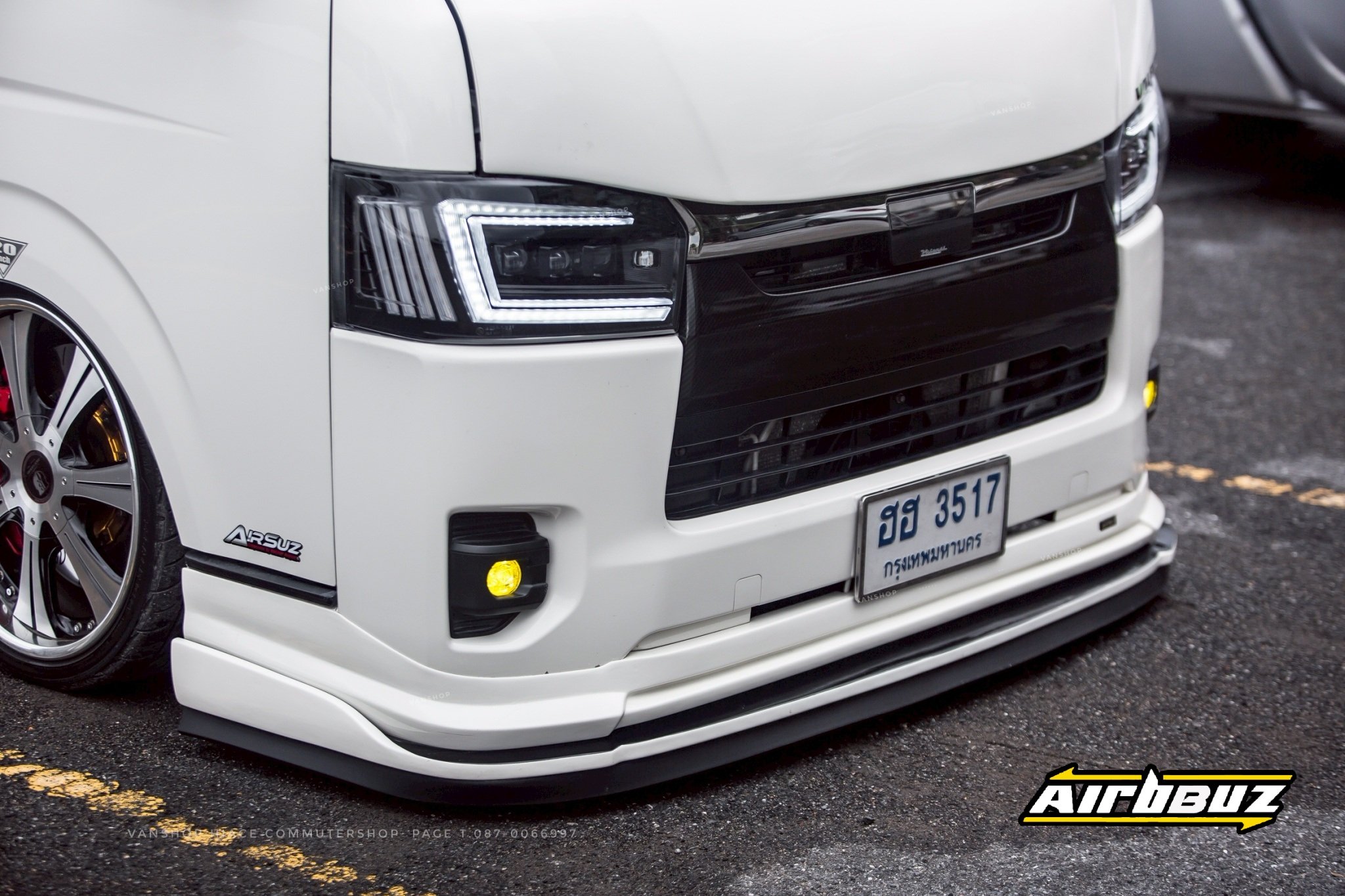 โคมไฟหน้า Valenti Jewel LED ULTRA ตรงรุ่น Toyota Hiace / Commuter 200 Series (งานสเปคแท้ญี่ปุ่น ไฟเลี้ยววิ่ง) - Image 3